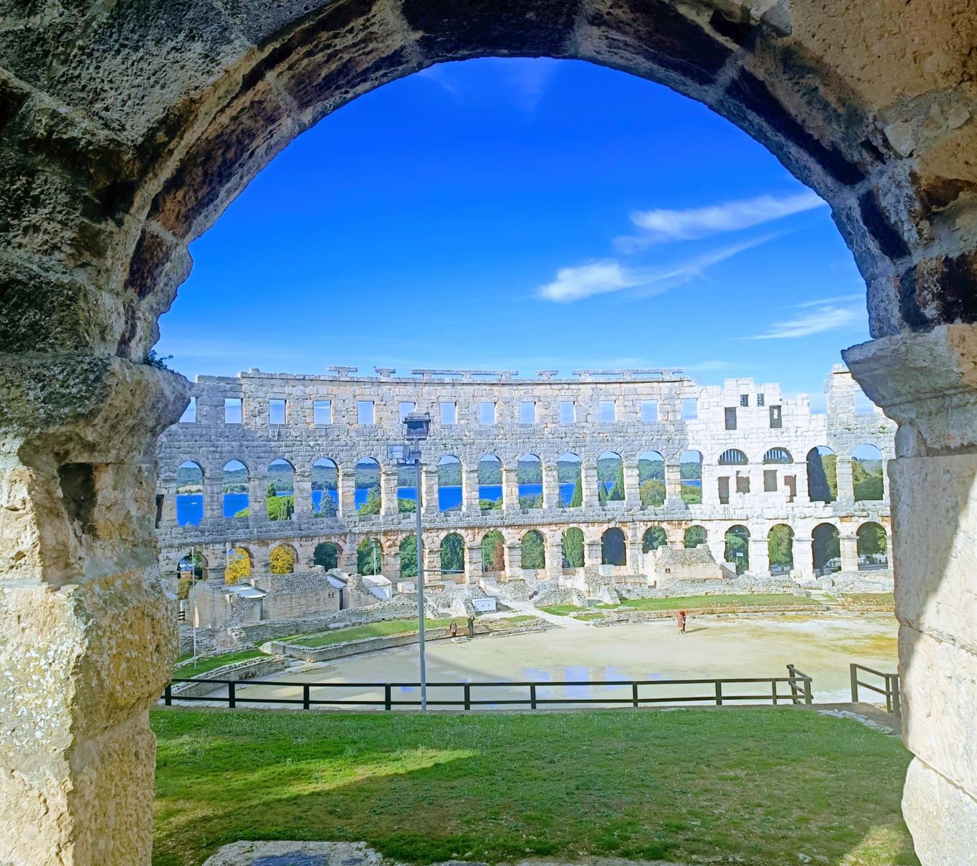 Secret Ingridients Pula Bagian luar foto